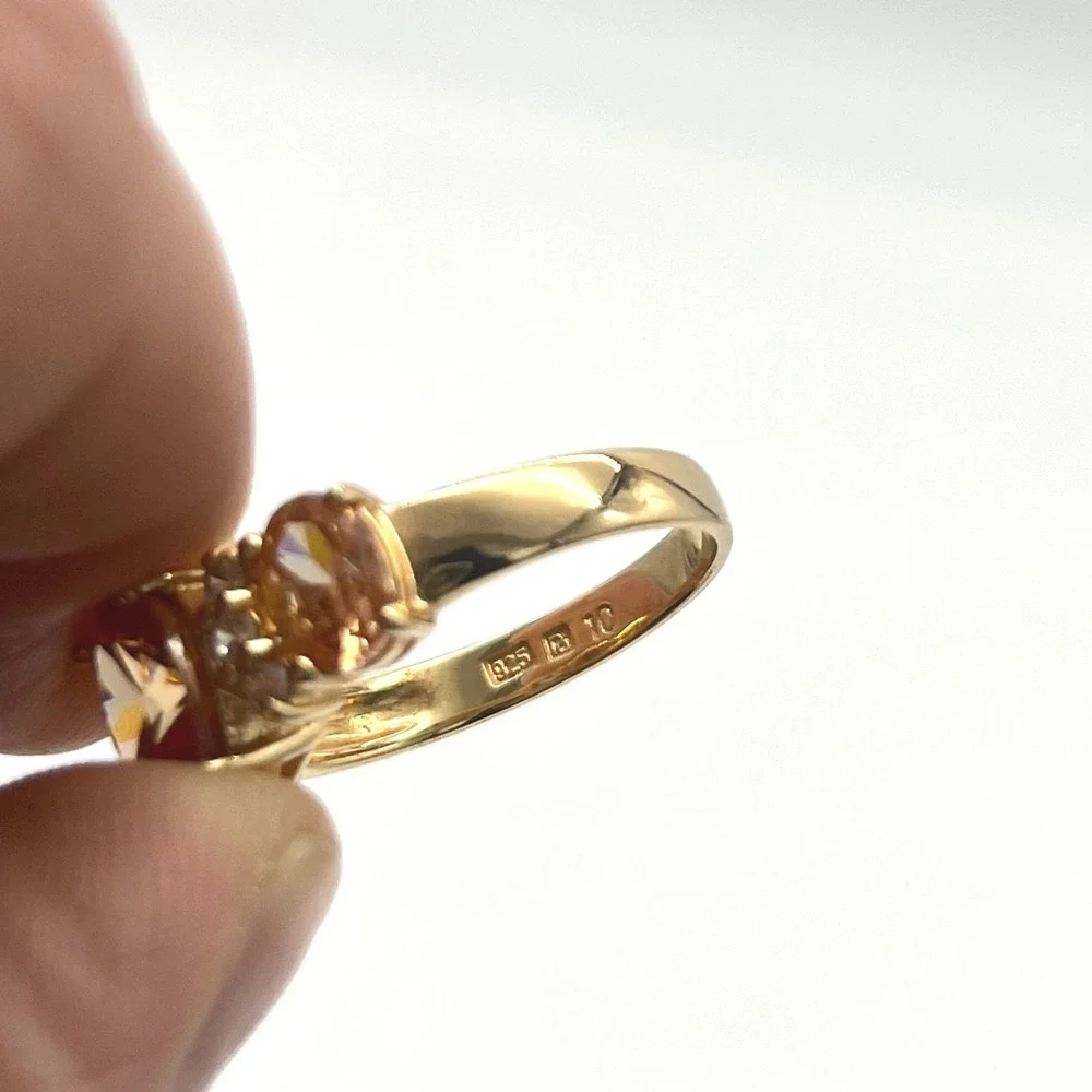 N/A gold over